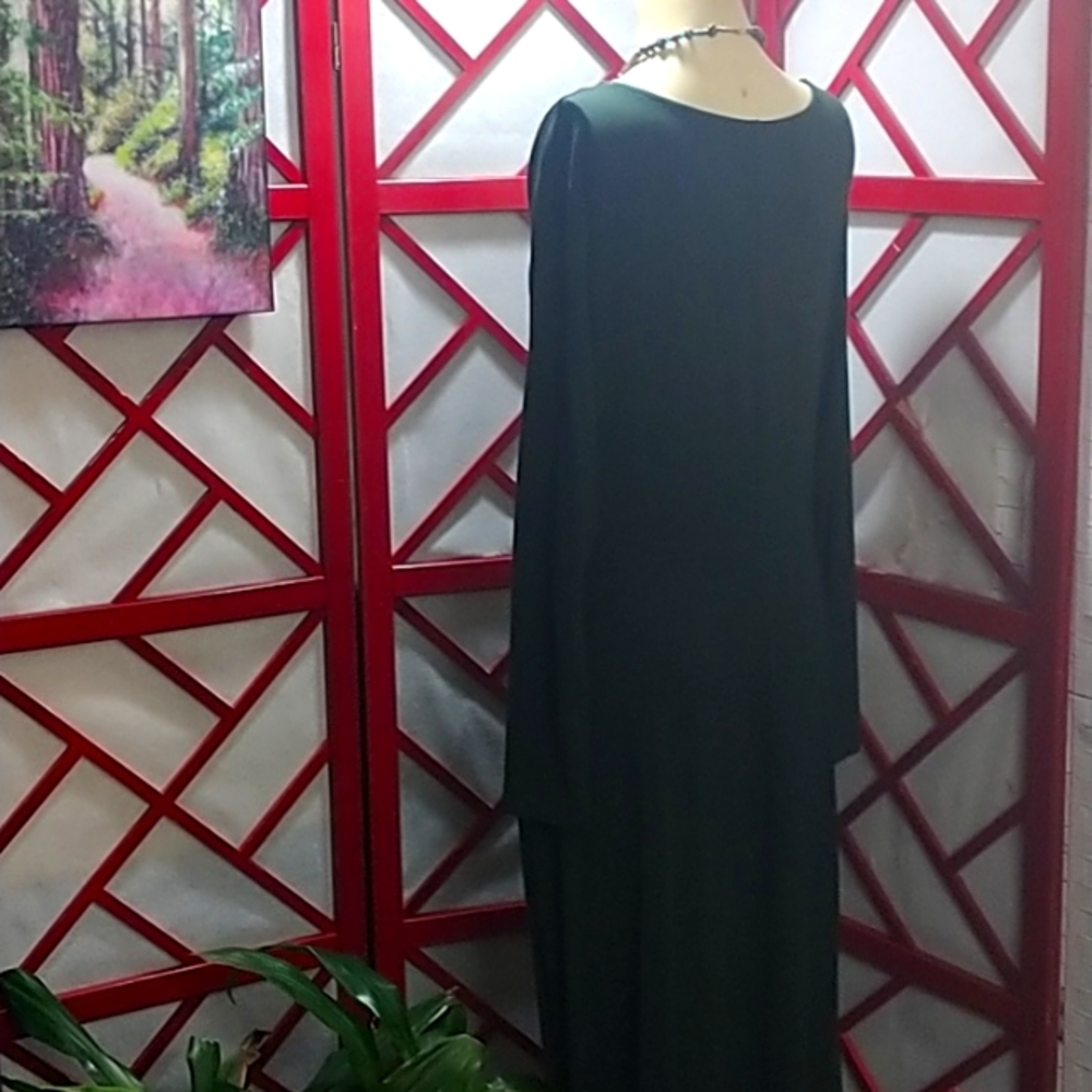 Plus Size Midi - image 4